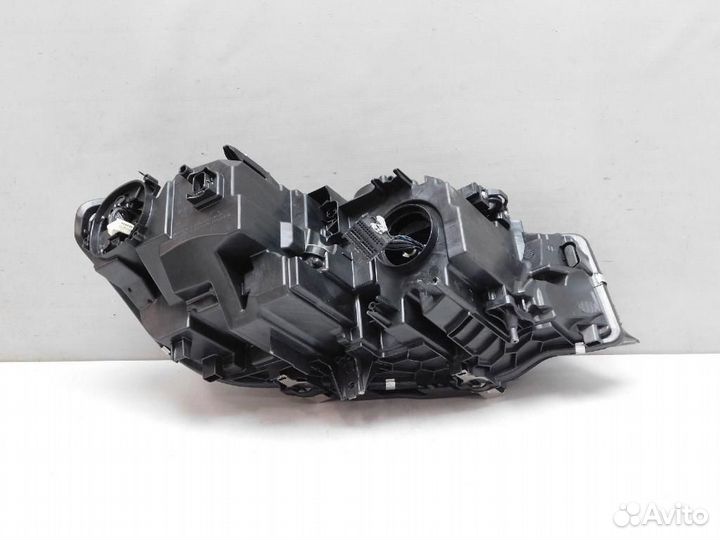 Фара левая BMW 3-Series