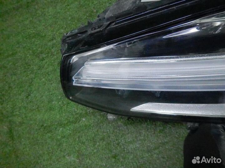 Фара левая Volvo XC90