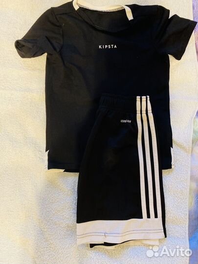 Пакетом одежда мальчику футбол 128-130 см