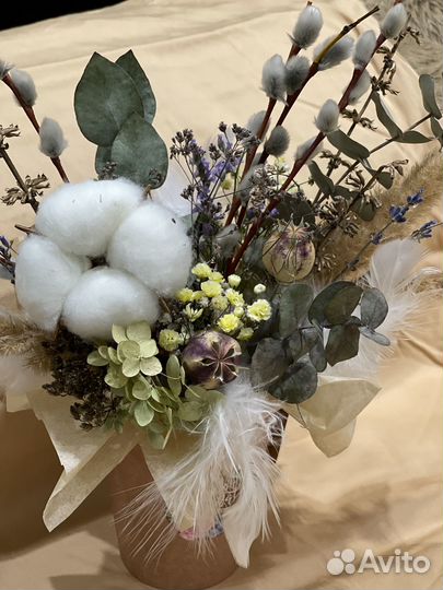 Стаканчик с вербой и сухоцветами