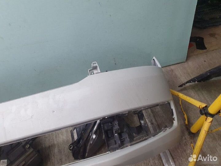 Бампер передний Skoda Rapid 1