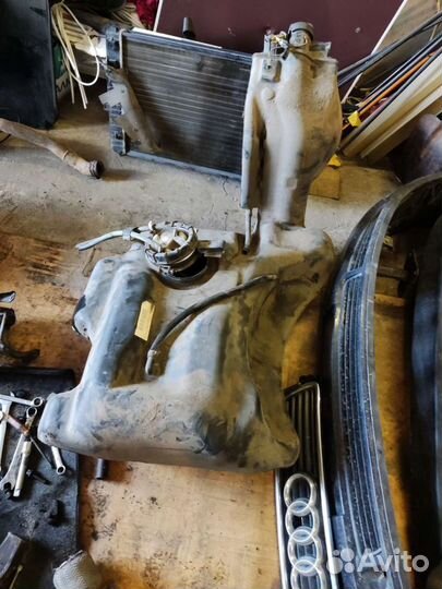 Топливный бак audi a4 b5 1.6