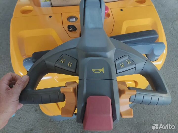 Штабелер (ричтрак) Aurora Forklift CDDK15, 2024