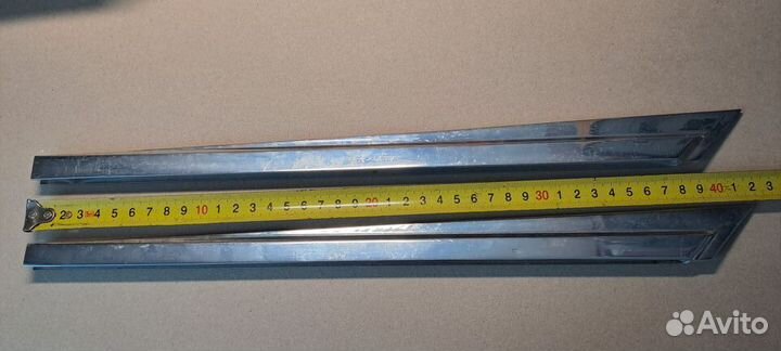 Верхний молдинг крыла для газ-21 