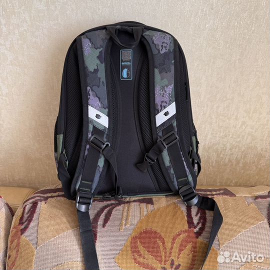 Рюкзак школьный для мальчика