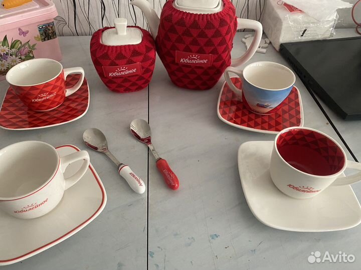 Чайной- кофейный сервиз