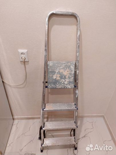 Лестница стремянка алюминиевая
