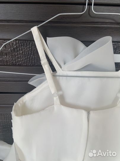 Платье вечернее для девочек на 5-6 лет