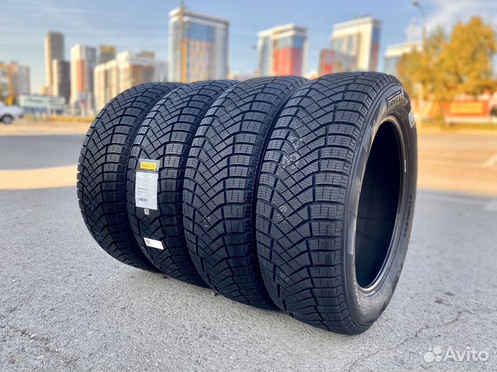 Pirelli Ice Zero FR 215/60 R17 100T