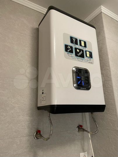 2-к. квартира, 54 м², 3/3 эт.