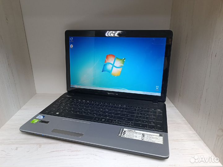 Packard Bell Intel 2.4Ghz/4Gb/Hdd500/NV710M