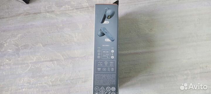 Беспроводные наушники JBL Wave 300TWS