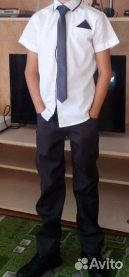 Продам брюки и рубашку