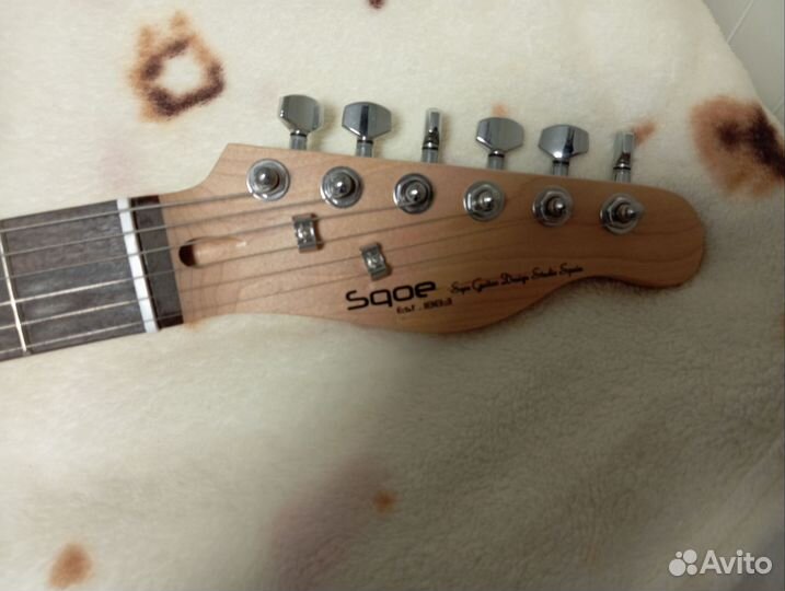 Электрогитара sqoe