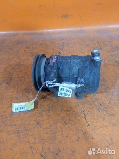 Компрессор кондиционера Nissan Serena kvnc23