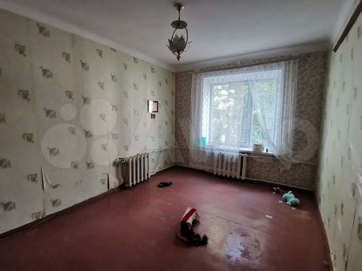 4-к. квартира, 70 м², 1/5 эт.