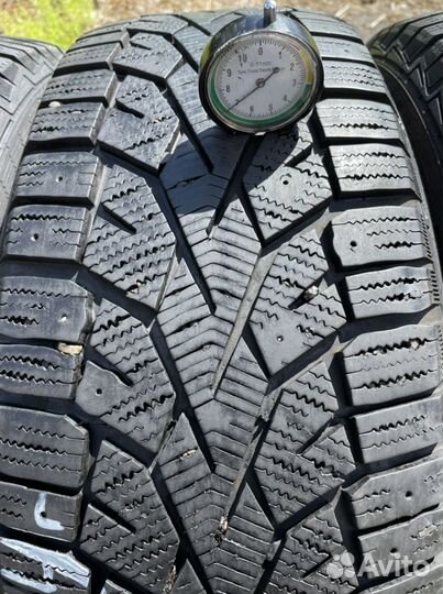Gislaved NordFrost 100 SUV 215/65 R16