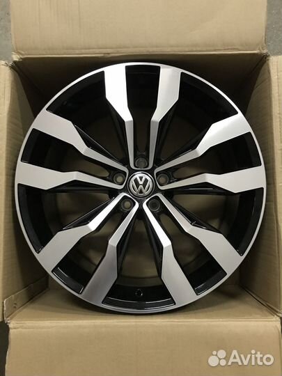 Колеса на Volkswagen Touareg R20 зимние