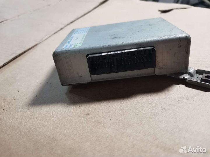 Блок управления Honda legend 39900sz3a01