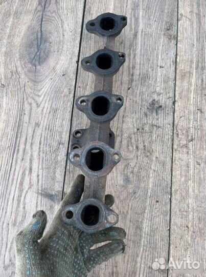 Выпускной коллектор Ford Focus 2 1.6 2009