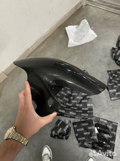 Переднее карбонкрыло на Ducati Fullsix carbon