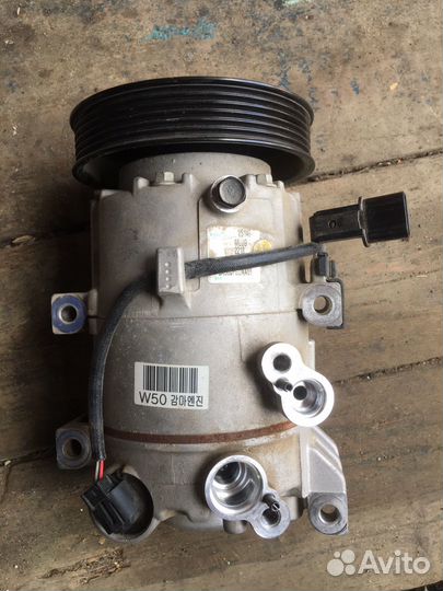 Компрессор кондиционера 97701A5502