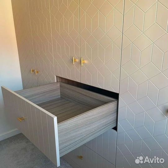 Шкафы купе на заказ. Рассрочка