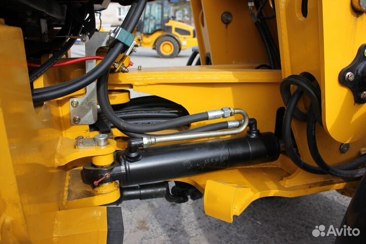 Фронтальный погрузчик Redstar PRO, 2023