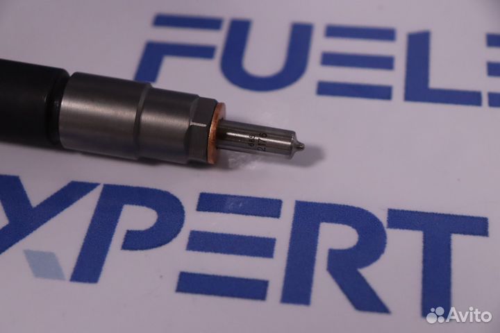 Форсунка топливная 0445110616