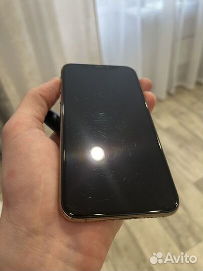 iPhone Xs, 64 ГБ