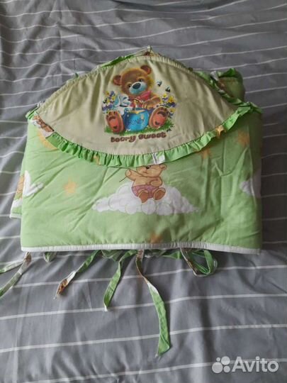 Бортики в детскую кроватку б/у