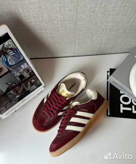 Кроссовки Adidas Samba на шнурках