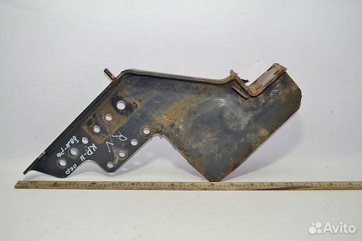 Кронштейн переднего бампера, правый iveco Stralis