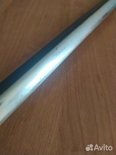 Молдинг стекла задний правый Volkswagen Passat B5+