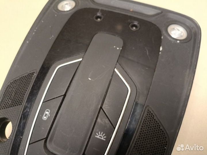 Плафон салонный Audi Q8 4MN 2020