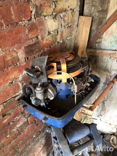 Двигатель для лодки