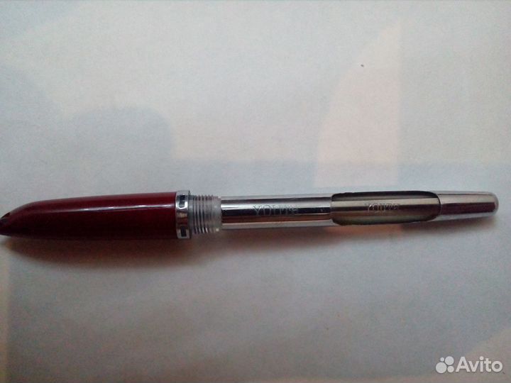 Ручка с золотым пером фирменная