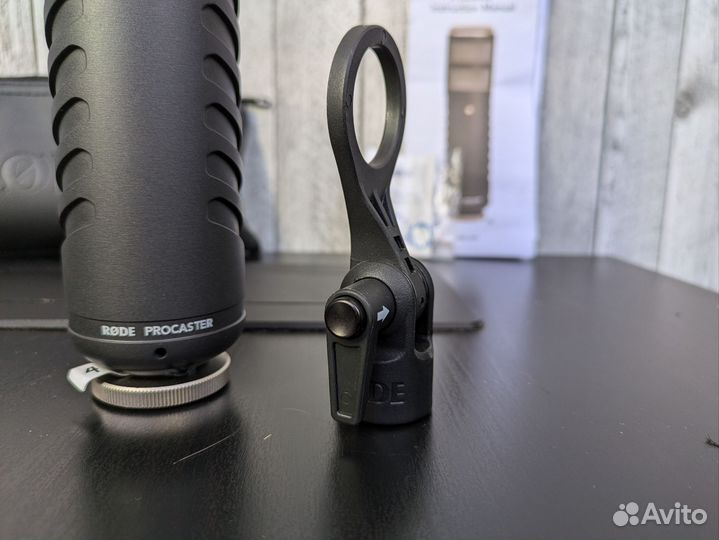 Микрофон Rode ProCaster