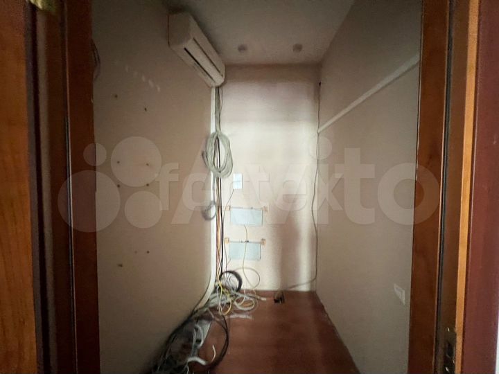 Сдам офисное помещение, 254 м²