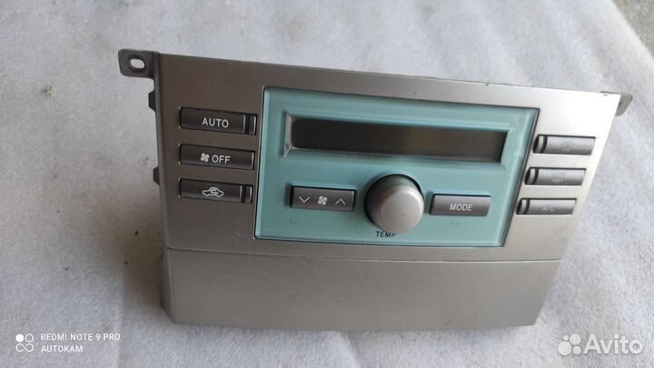 Блок климат контроля Toyota corolla Verso