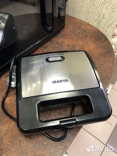 Вафельница