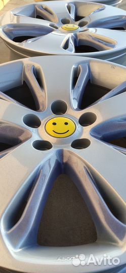 R18/5*114,3 в эксклюзивном окрасе, как новые