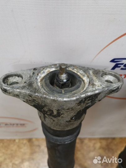 Амортизатор задний Kia Ceed хетчбэк 1.6 123 Л.С