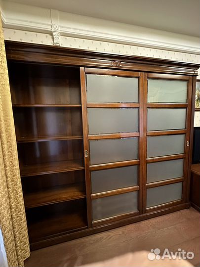 Мебель из массива для кабинета