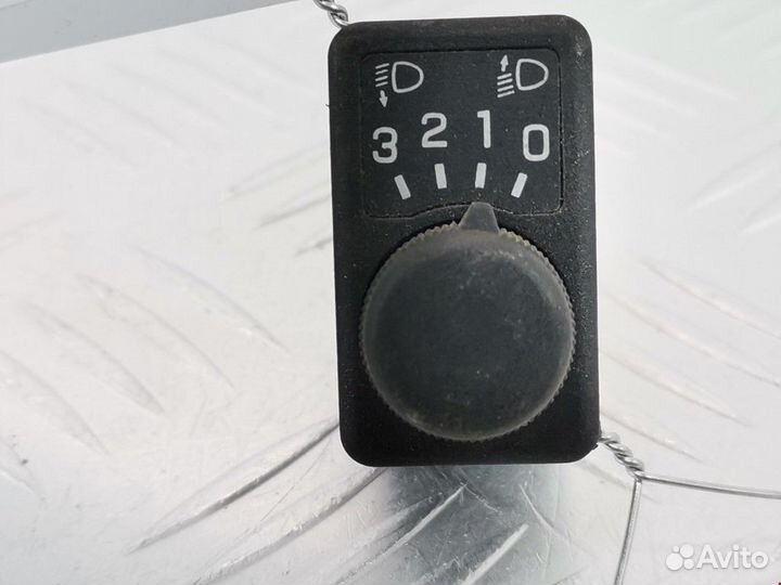 Корректор фар Nissan Almera N16 рест. 2004