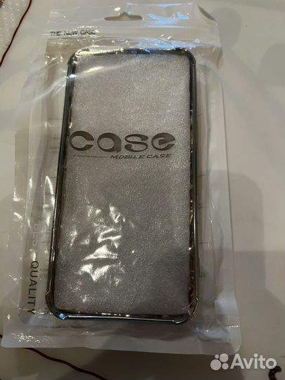 Чехол на iPhone 13