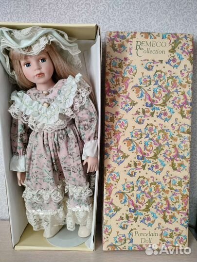 Кукла фарфоровая remeco collection