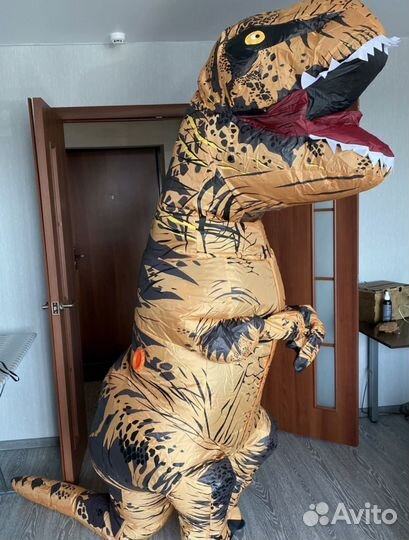 Ростовая кукла динозавр