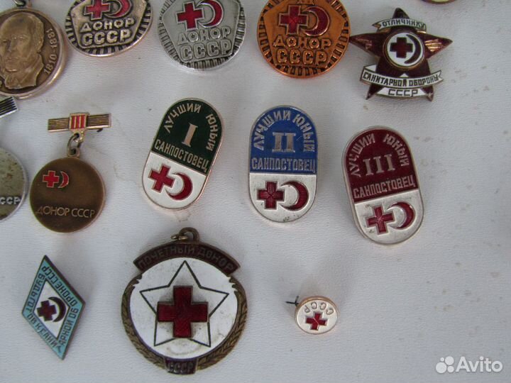 SVE Нагрудные знаки старина + медицина