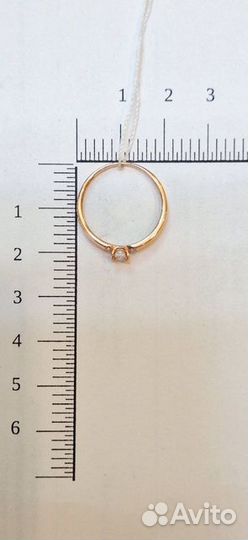 Золотое кольцо с камнем 17,5р